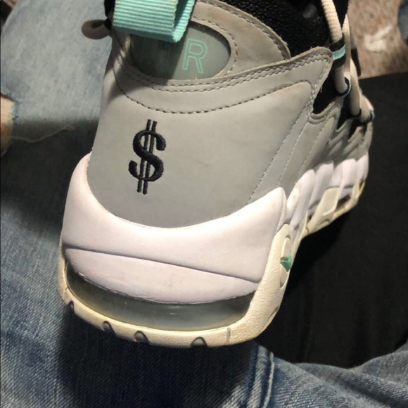 Air moneys - Picture 2 of 2